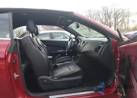 2012 Chrysler 200 Limited из США, поврежденный, VIN 1C3BCBFG6CN217385